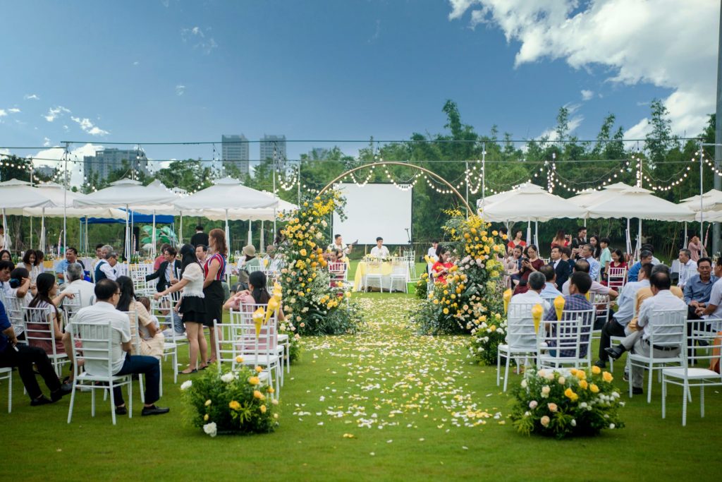 tiệc cưới tại vườn Nhật