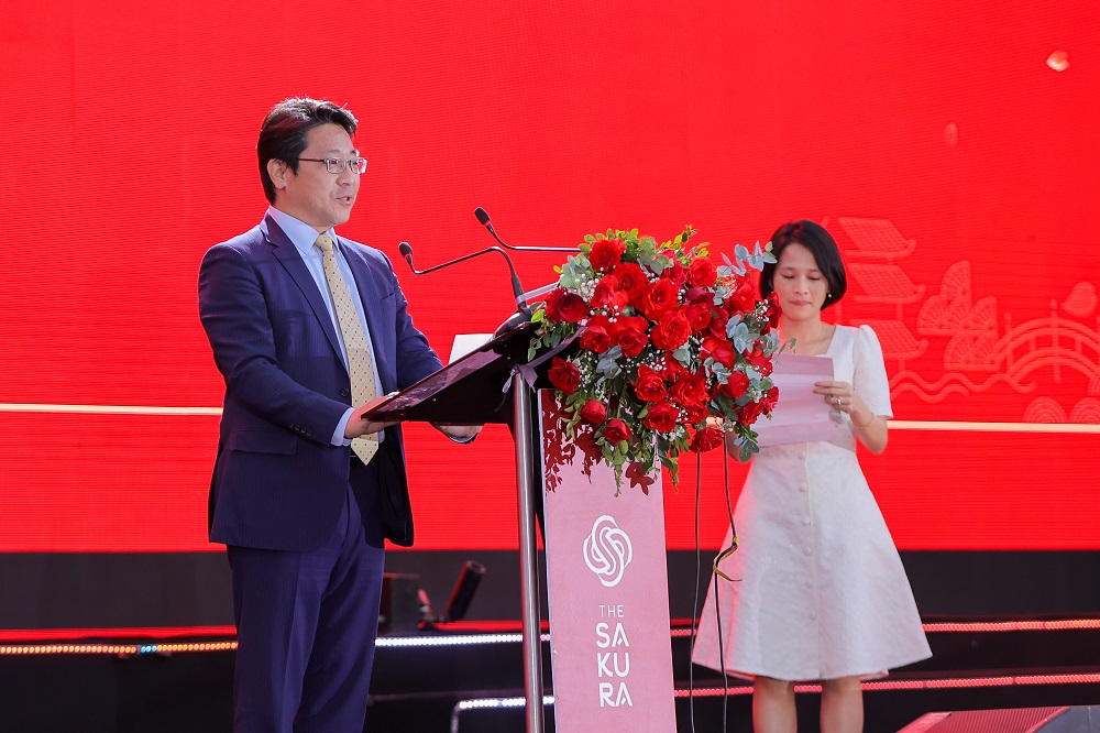 Tổng giám đốc SAMTY Asia Invesment PTE, Ltd ông Tetsuro Kawamoto phát biểu tại buổi lễ